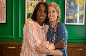 لإنقاذ زوجيهما.. زميلتان تتبادلان الكلى