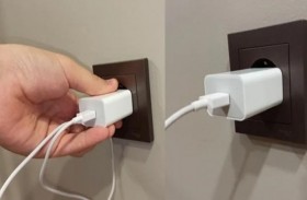 شاحن هاتف يدمر منزل العائلة