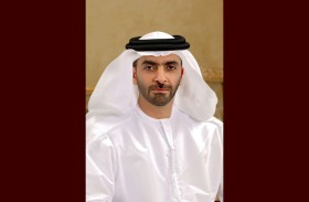 سيف بن زايد: في يوم الاتحاد  نقف  وقفة اعتزازٍ بوطنٍ شقّ دربه بثباتٍ