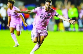 ميسي لا يفكر في الاعتزال