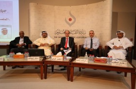 الملصق وسيلة للتواصل الثقافي والاجتماعي في ندوة الثقافة والعلوم