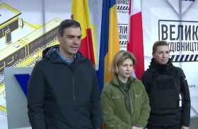 وصول رئيس الوزراء الإسباني ونظيرته الدنماركية إلى كييف 