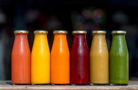 مطعم يقدم المنظفات السائلة بالخطأ بدلاً من العصير 