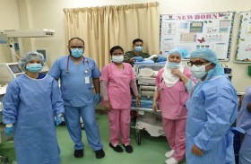 فريق طبي جوي  ينقذ توأم  حديثي الولادة في جزيرة دلما