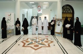 مجلس أولياء أمور الطلبة والطالبات في المنطقة الوسطى يكرم متطوعات خط الدفاع الأول في احتفاله بيوم المرأة  الاماراتية