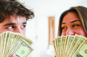 هل تزداد السعادة مع المال؟
