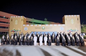 سيف بن زايد يشهد العرس الجماعي لمنتسبي وزارة الدفاع