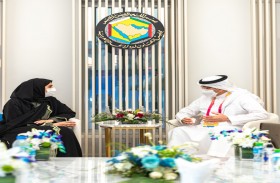 حصة بوحميد تشارك في فعالية «تحقيق أمنية» أول طفلين في إكسبو