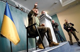 ماكرون بعد حديثه مع بوتين: القادم أسوأ في أوكرانيا