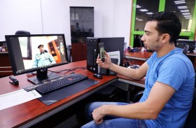 اللجنة المجتمعية والثقافية بنادي دبا الحصن تعقد اجتماعها عن بعد