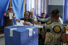 انتخابات رئاسية في رومانيا.. واليمين المتطرف الأوفر حظا 