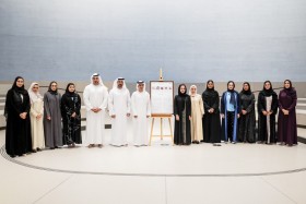 متحف زايد الوطني وبريد الإمارات يكشفان عن طوابع تذكارية تعكس الإرث الثقافي للدولة وتاريخها