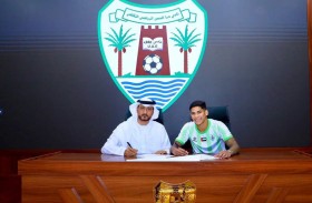 نادي دبا الحصن يُجدد عقد النجم البرازيلي جواو فيتور حتى 2027 