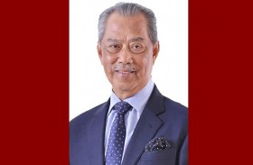 رئيس وزراء ماليزيا يواجه دعوات لاستقالته 