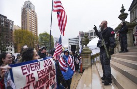 «الحملة البيضاء» للانقضاض على أمريكا...!
