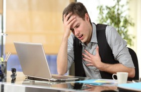 مؤشرات على وجهك تدل على إصابتك بنوبة قلبية