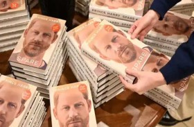 عقاب ملكي قاس لهاري وميغان بعد « كتاب كشف الأسرار »