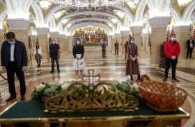 عيد الفصح الأرثوذكسي يحل وسط الحجر المنزلي 