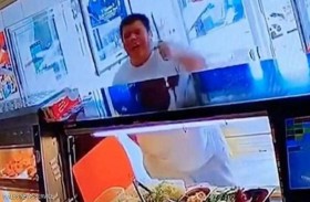 اقتحم مطعما بسكين من أجل البطاطا 