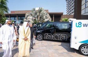 سعود بن صقر يشهد إطلاق المرحلة التجريبية الأولى للحافلات  ذاتية القيادة في رأس الخيمة وتوقيع اتفاقيتين إستراتيجيتين