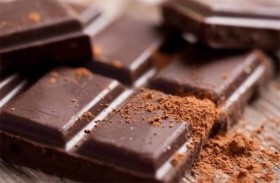 لوح شوكولاتة ينهي حياة مسن 
