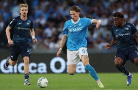 لاتسيو يقهر نابولي ويهدي اللقب «إكلينيكياً» لإنتر