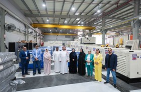 جمعية الصحفيين الإماراتية تزور «التميت باور سليوشن» في الشارقة الحرة وتؤكد دعم مسيرة الصناعة الوطنية