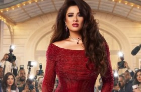 ياسمين عبد العزيز تقدم بلاغاً ضد مروّجي صورها المزيفة