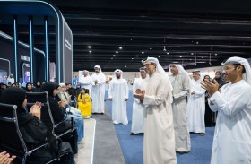 منصور بن زايد: الاستثمار في الإنسان يبدأ ببناء وعيه وتمكينه بالمعرفة والمهارات