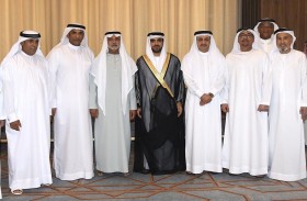 نهيان بن مبارك يحضر أفراح بالهول والختال في مجلس أم سقيم