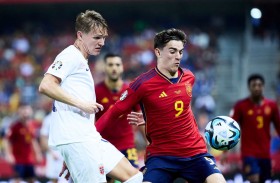 إسبانيا تفتتح صفحة جديدة بفوز كبير على النروج