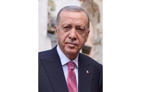  أردوغان في مواجهة خطر تصويت الشباب 