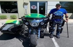 يستعيد قدرته على الحركة بفضل هيكل روبوتي