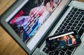 تلجأ لحيلة ذكية على نيتفليكس لاستخدام حساب حبيبها