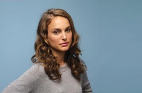 الإسرائيلية ناتالي بورتمان تدافع عن الفلسطينيين