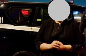 طبيبة تحاول الانتحار من أعلى جسر 