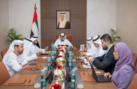 ولي عهد الفجيرة يترأّس اجتماع مجلس أمناء مؤسسة حمد بن محمد الشرقي للأعمال الإنسانية