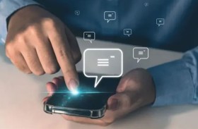 جهاز يشبه الجلد يتيح إرسال الرسائل بدون شاشة