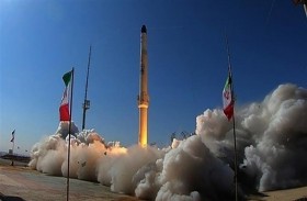 ماذا يعني إطلاق إيران صواريخ ضخمة في هذه المرحلة؟