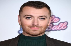 سام سميث يدخل مرحلة الانهيار النفسي 