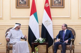 محمد بن زايد والرئيس المصري يبحثان في شرم الشيخ العلاقات الثنائية والمستجدات في المنطقة والعالم