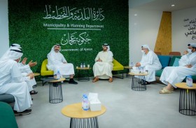 تعاون بين بلدية عجمان واتصالات لإطلاق مشاريع في مجال التحول الرقمي