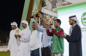 إشراق وبيبي يتوجان بلقبي المهرات و الأمهار على مضمار أبوظبي للفروسية