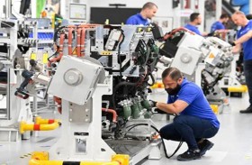 أزمة الصناعة الألمانية تهدد بفقدان 150 ألف وظيفة