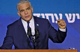  يائير لبيد من نجم تلفزيوني إلى رئيس حكومة 