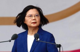 رئيسة تايوان تشرف على تدريبات عسكرية 