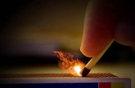 أحرقها حية.. وفاة شابة على يد حبيبها السابق