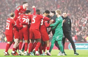 ليفربول يواصل أرقامه القياسية ويكرس عقدة النهائيات مع تشيلسي