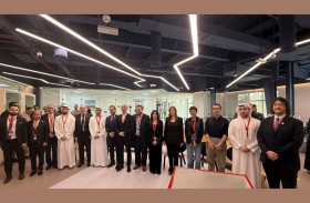 «أمريكية رأس الخيمة» تطلق مركز التكنولوجيا المتقدمة والذكاء الاصطناعي