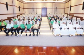 نادي دبا الحصن الرياضي وشركة كرة القدم يعقدان اجتماعًا موسعًا لتعزيز منظومتهما الرياضية
